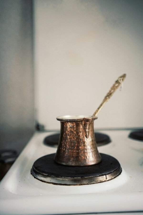 Hand-Hammered Copper Cezve – Turkish Coffee Pot (2–3 Cups)