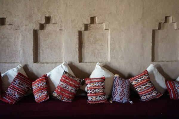 Kilim Cushion Cover – Handwoven Pattern, 45×45 cm