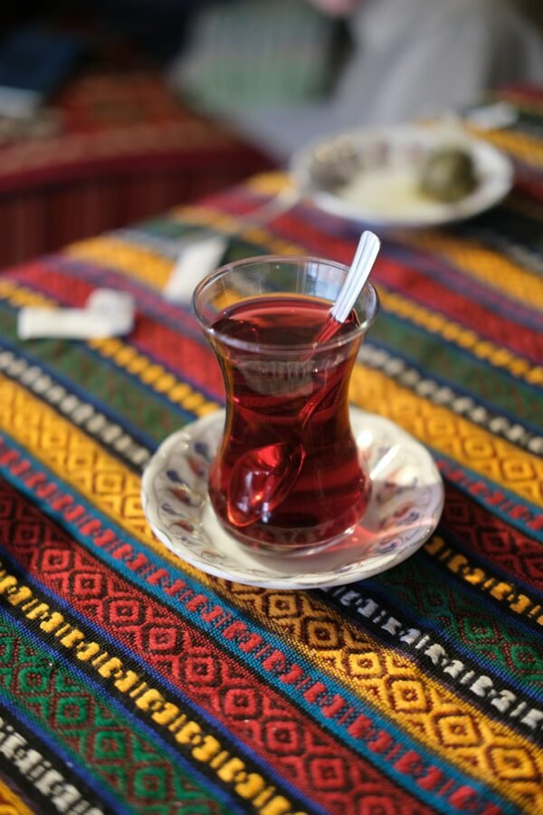 Gold-Rim Turkish Tea Glass Set – 12 Pieces